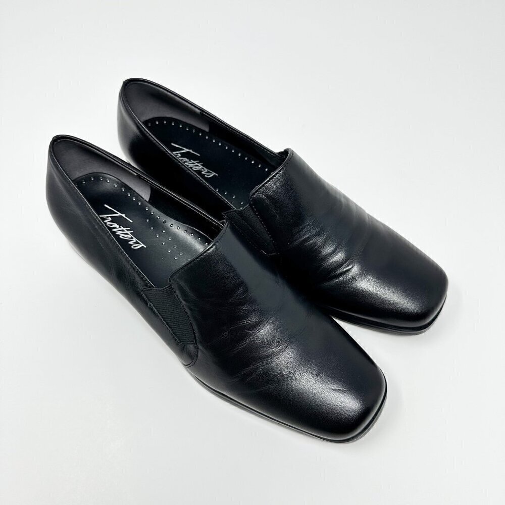 Trotters Womens Ash Slip On Black Loafers Size 8M